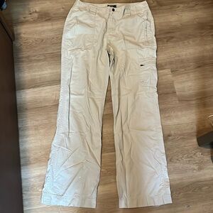Eddie bauer VASHON FIT woman’s size 8 white